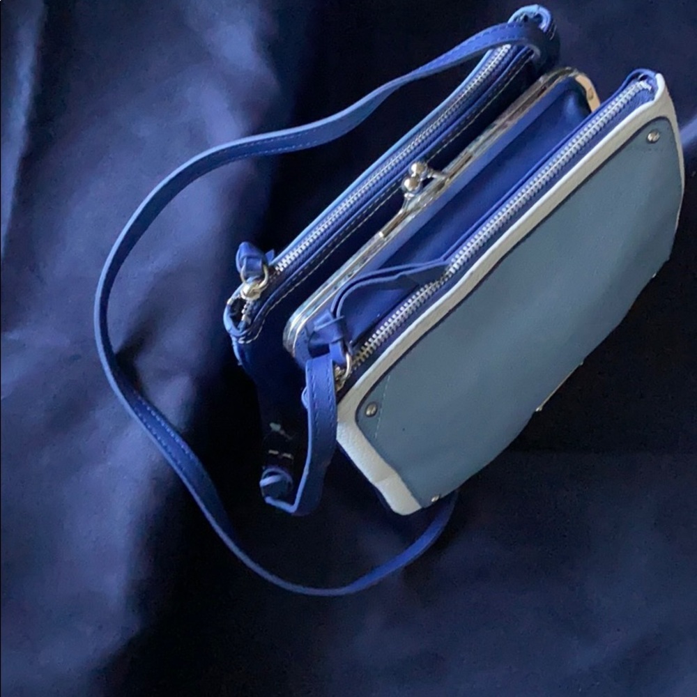 Purse - Picture 3 of 3